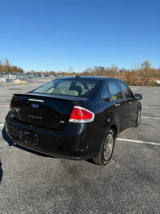 2010 Ford Focus 2nd Gen - Image 4 of 11