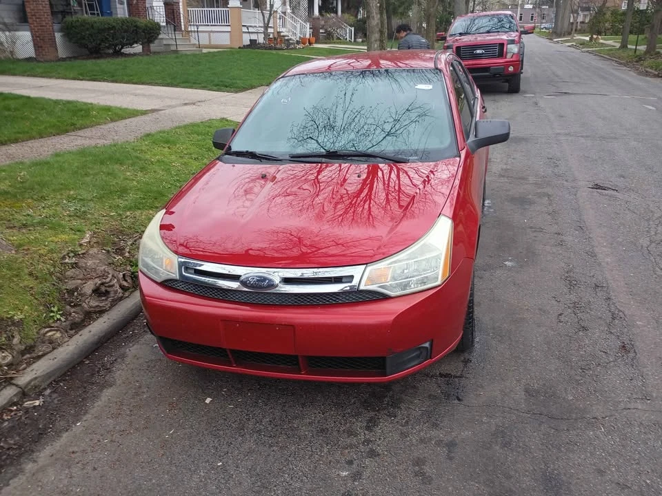 2010 Ford Focus 2nd Gen - Image 5 of 7