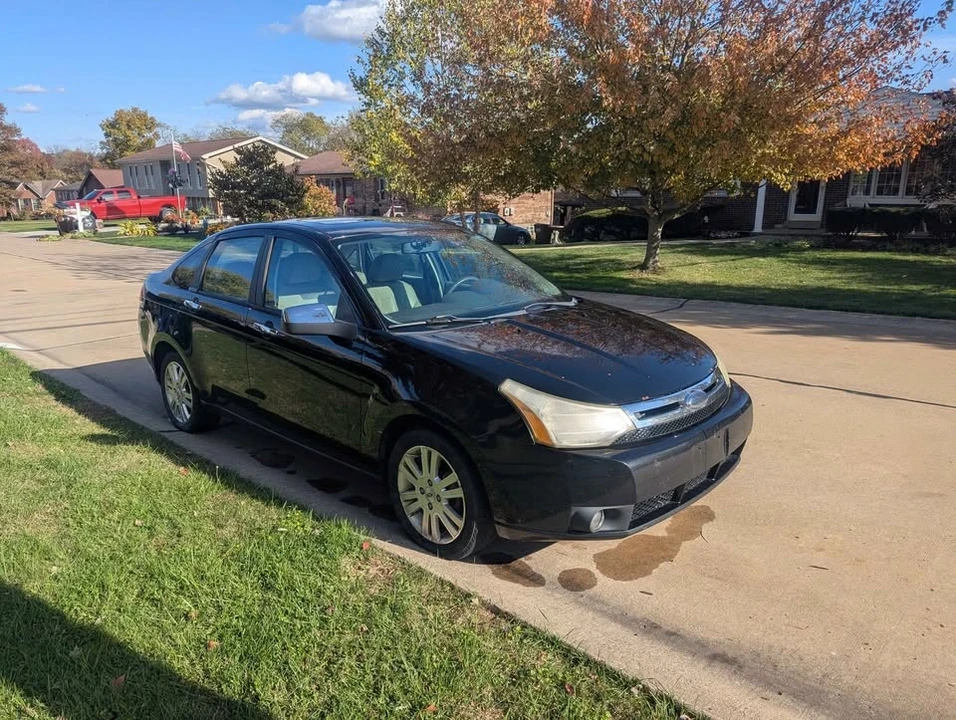 2010 Ford Focus 2nd Gen - Image 3 of 10