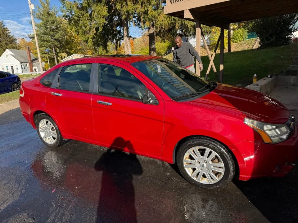 2010 Ford Focus 2nd Gen - Image 17 of 17