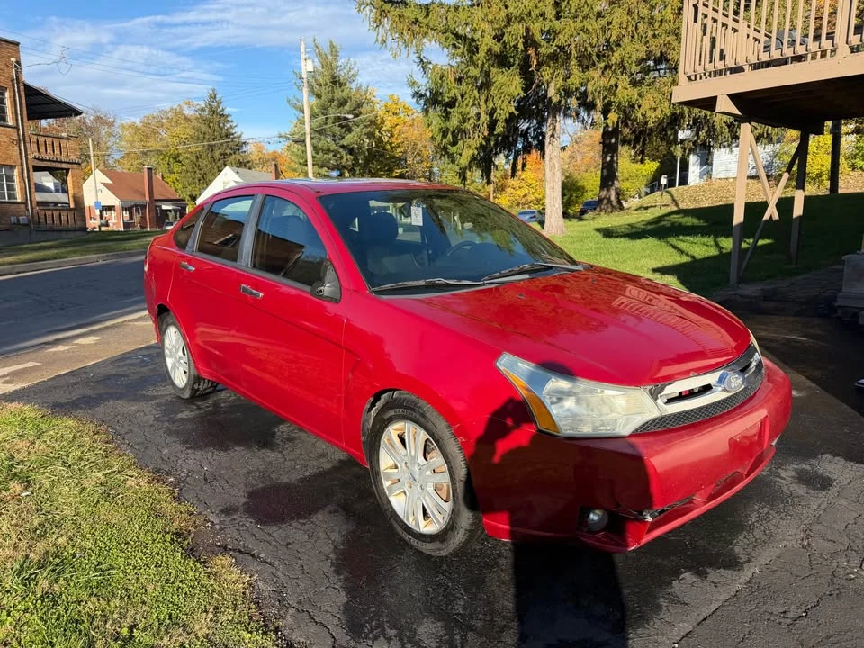 2010 Ford Focus 2nd Gen - Image 6 of 17