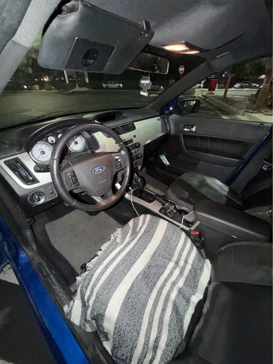 2010 Ford Focus 2nd Gen - Image 11 of 14