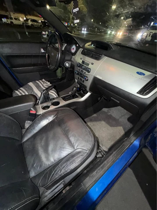 2010 Ford Focus 2nd Gen - Image 12 of 14