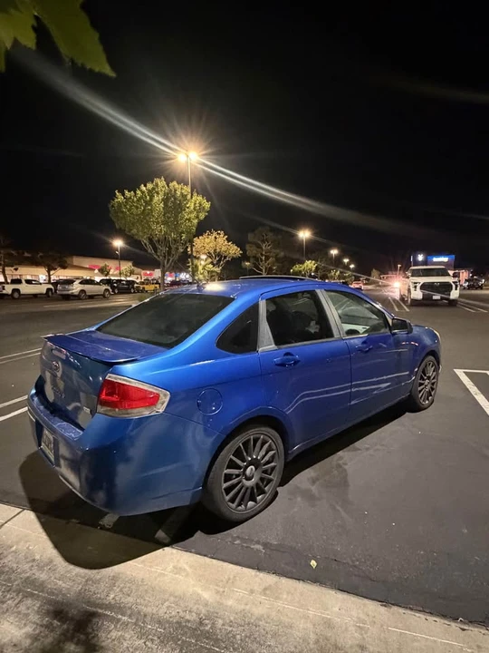 2010 Ford Focus 2nd Gen - Image 4 of 14