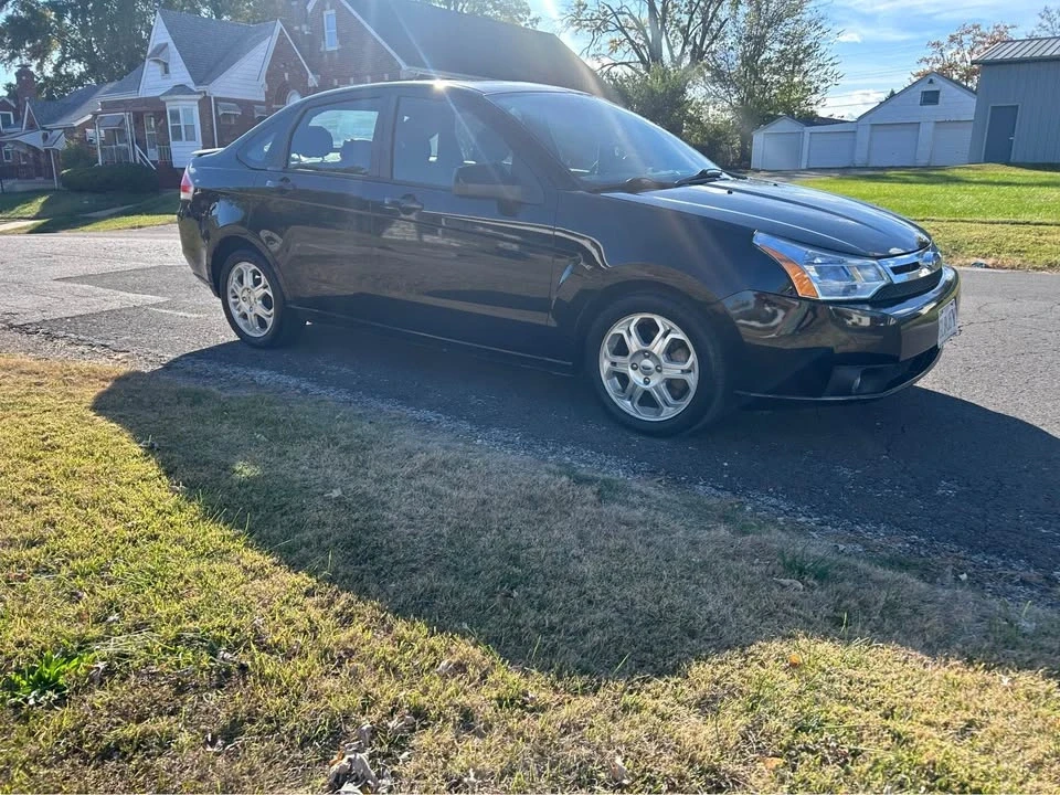 2010 Ford Focus 2nd Gen - Image 3 of 9