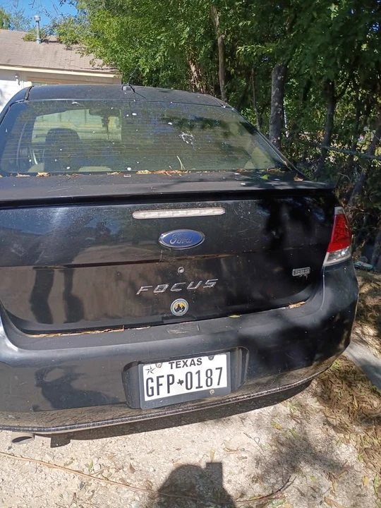 2010 Ford Focus 2nd Gen - Image 3 of 4