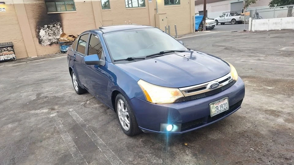 2010 Ford Focus 2nd Gen - Image 3 of 19