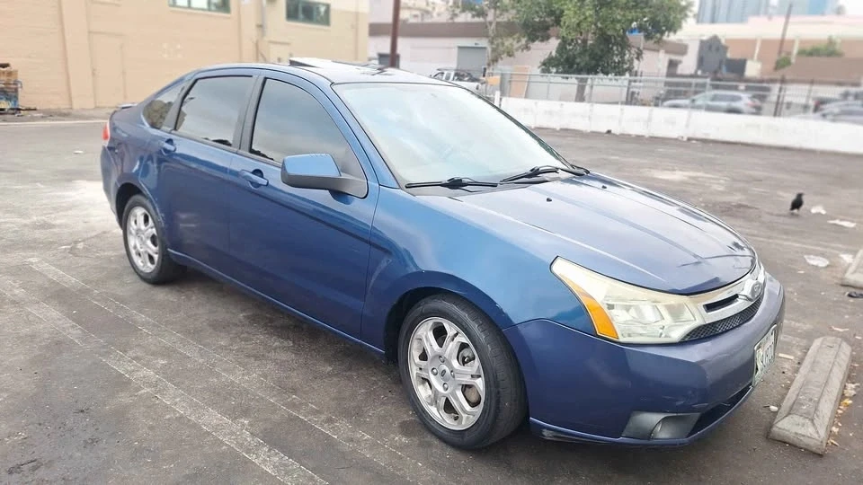 2010 Ford Focus 2nd Gen - Image 13 of 19