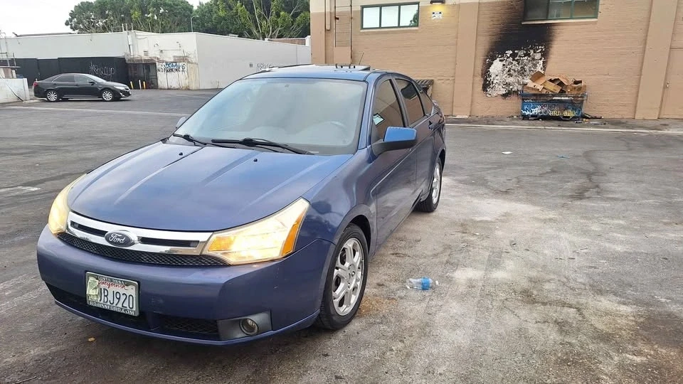 2010 Ford Focus 2nd Gen - Image 18 of 19