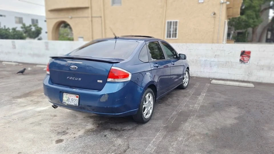 2010 Ford Focus 2nd Gen - Image 17 of 19