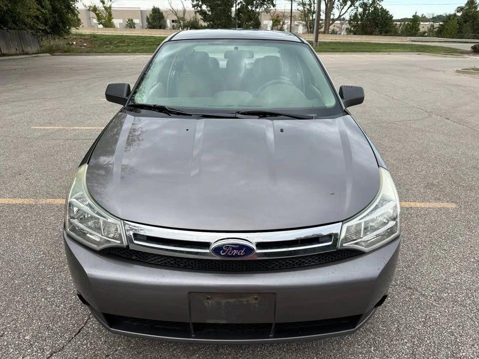 2010 Ford Focus 2nd Gen - Image 8 of 12
