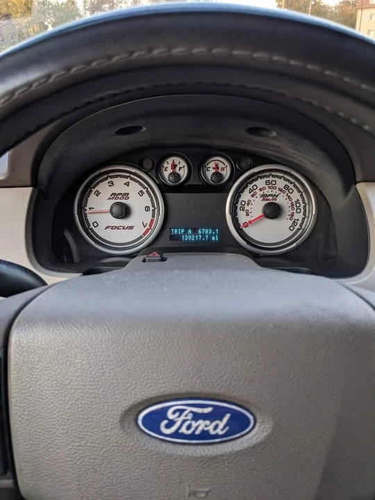 2010 Ford Focus 2nd Gen - Image 5 of 8