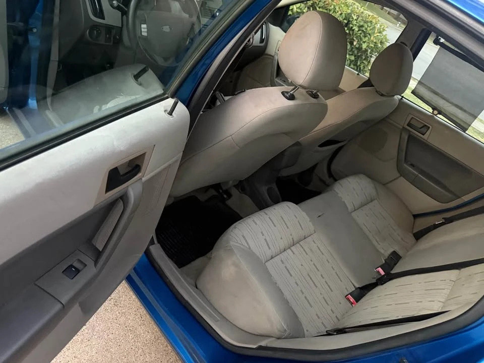 2010 Ford Focus 2nd Gen - Image 6 of 7