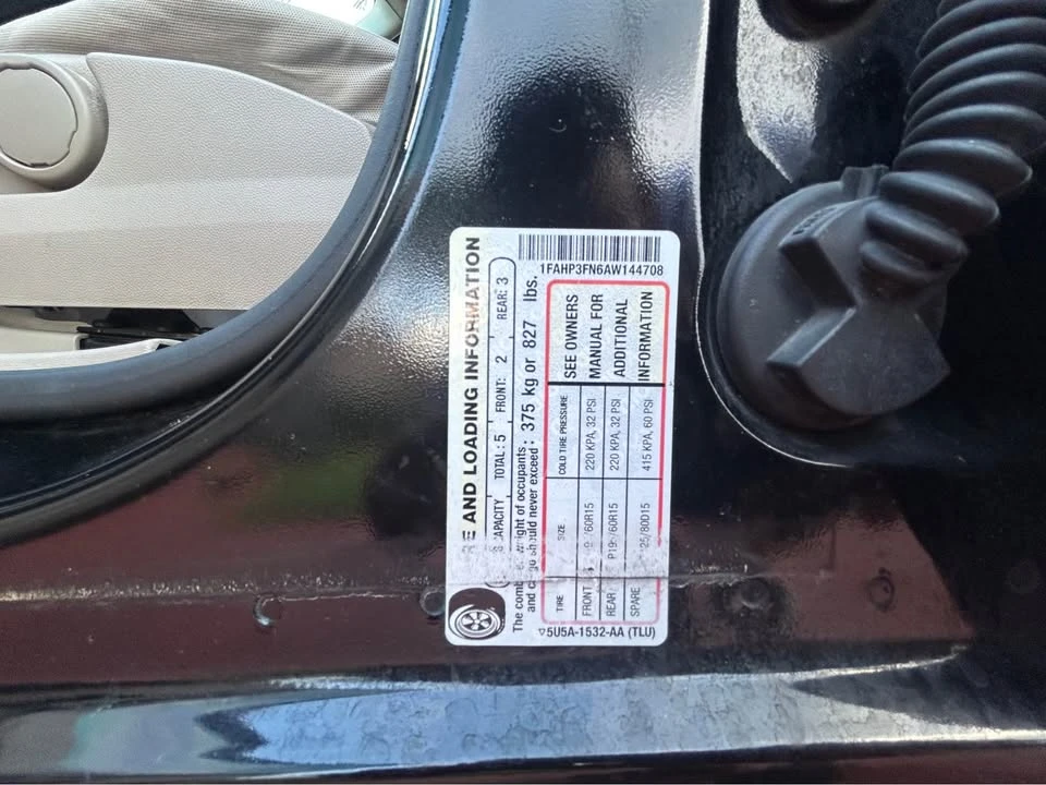 2010 Ford Focus 2nd Gen - Image 18 of 19