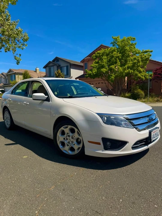 2010 Ford Fusion 1st Gen - Image 9 of 19