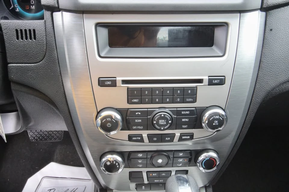 2010 Ford Fusion 1st Gen - Image 18 of 19