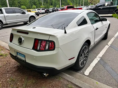 2010 Ford Mustang GT Premium