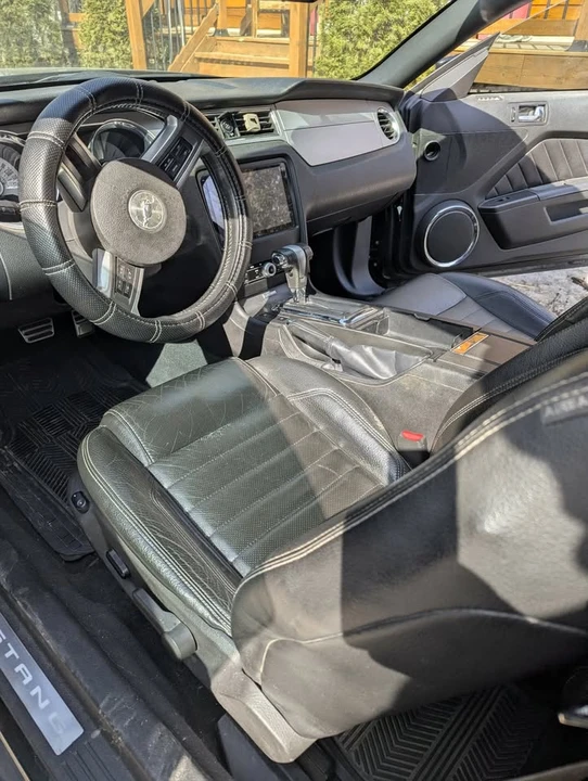 2010 Ford GT - Image 10 of 12
