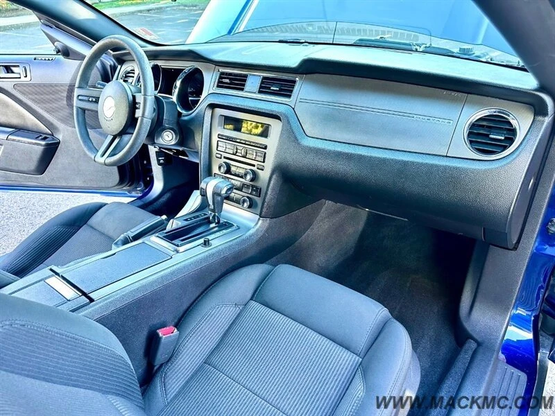 2010 Ford S197 Mustang - Image 2 of 20