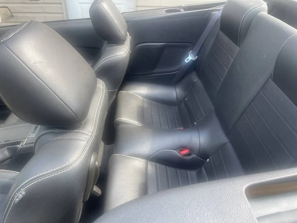 2010 Ford S197 Mustang - Image 5 of 14