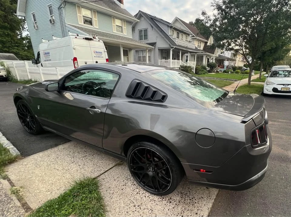 2010 Ford S197 Mustang - Image 10 of 10