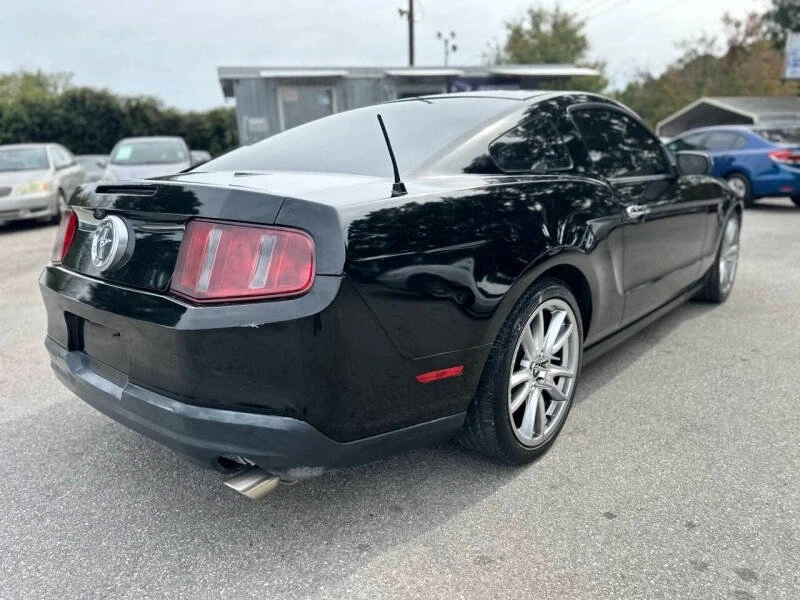 2010 Ford S197 Mustang - Image 4 of 13