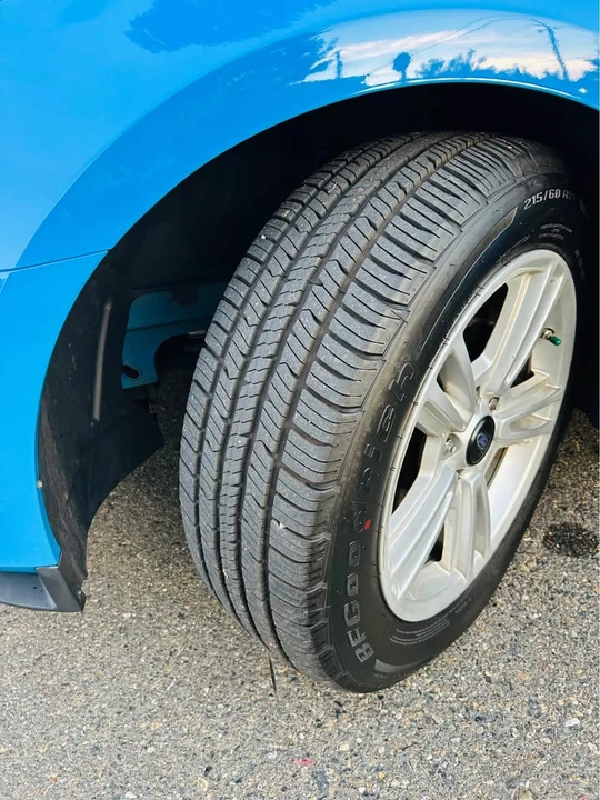 2010 Ford S197 Mustang - Image 11 of 12