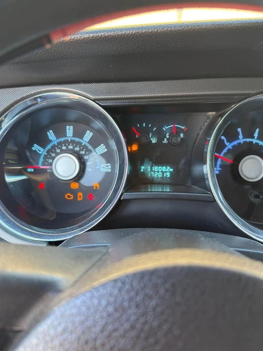 2010 Ford S197 Mustang - Image 8 of 8