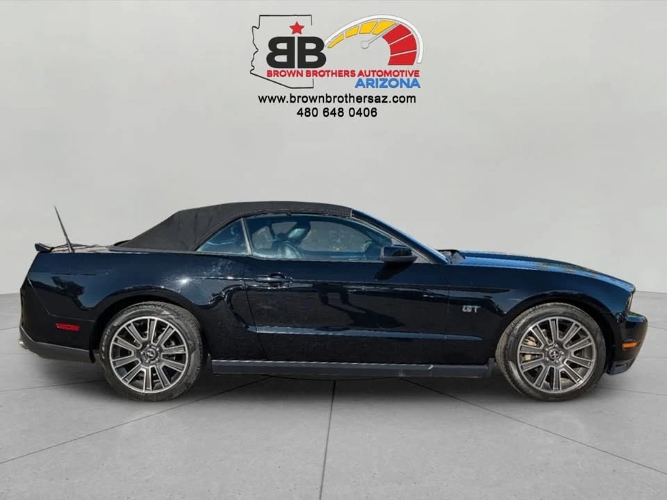 2010 Ford S197 Mustang - Image 6 of 11