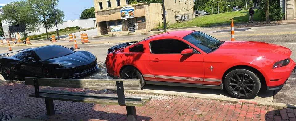 2010 Ford S197 Mustang - Image 3 of 5