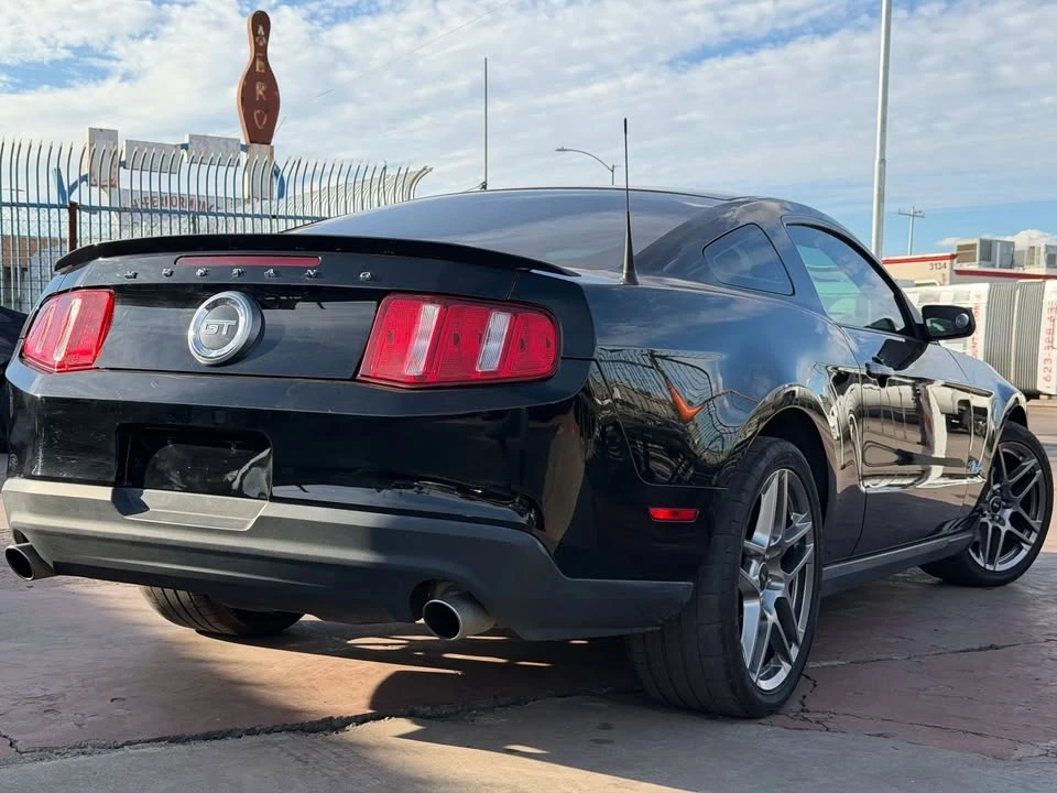 2010 Ford S197 Mustang - Image 4 of 4