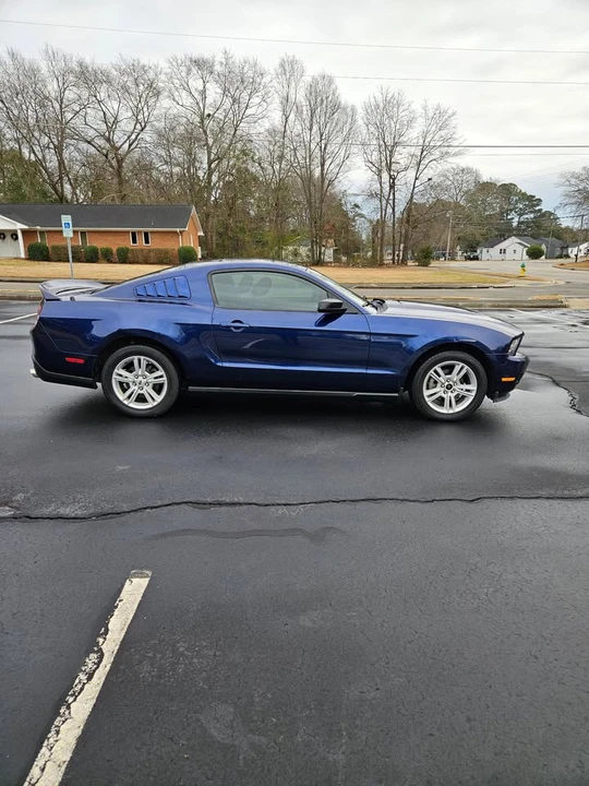 2010 Ford S197 Mustang - Image 5 of 11
