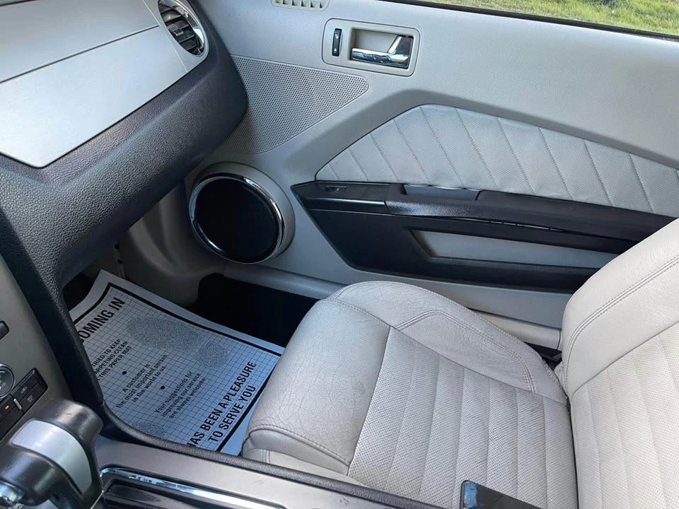 2010 Ford S197 Mustang - Image 15 of 15