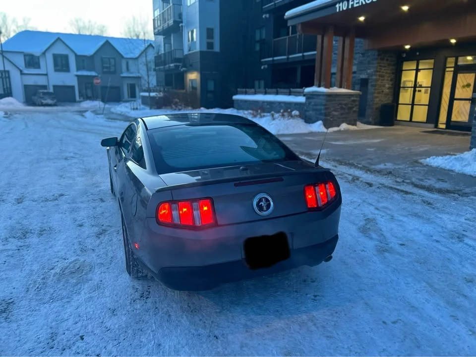 2010 Ford S197 Mustang - Image 3 of 6