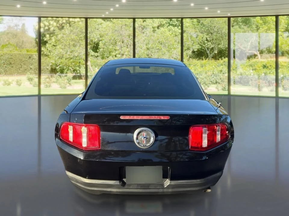 2010 Ford S197 Mustang - Image 6 of 12