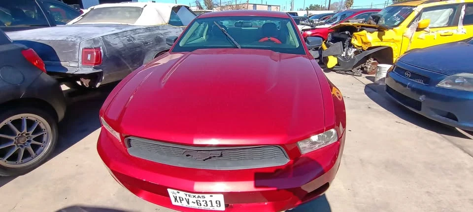 2010 Ford S197 Mustang - Image 2 of 9