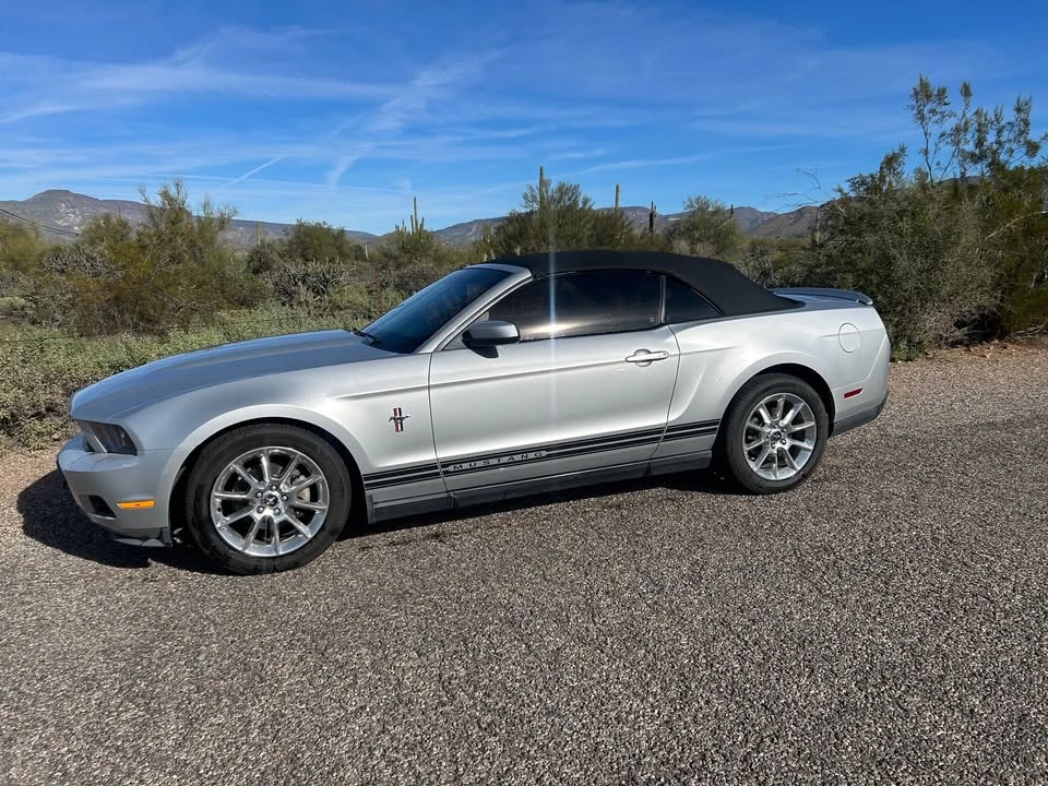 2010 Ford S197 Mustang - Image 4 of 7
