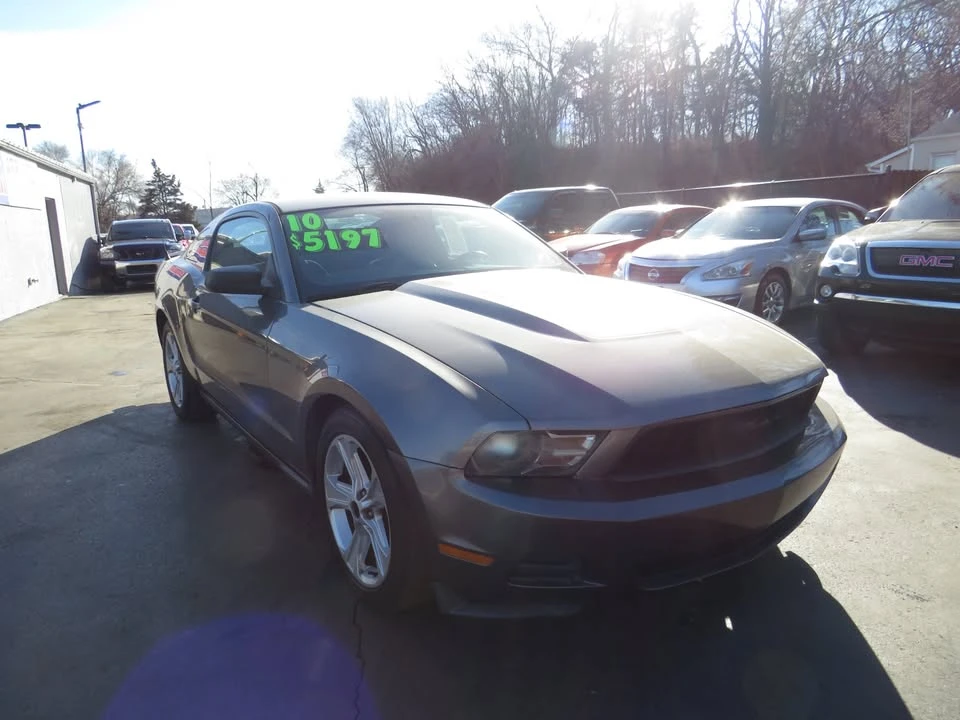 2010 Ford S197 Mustang - Image 4 of 17