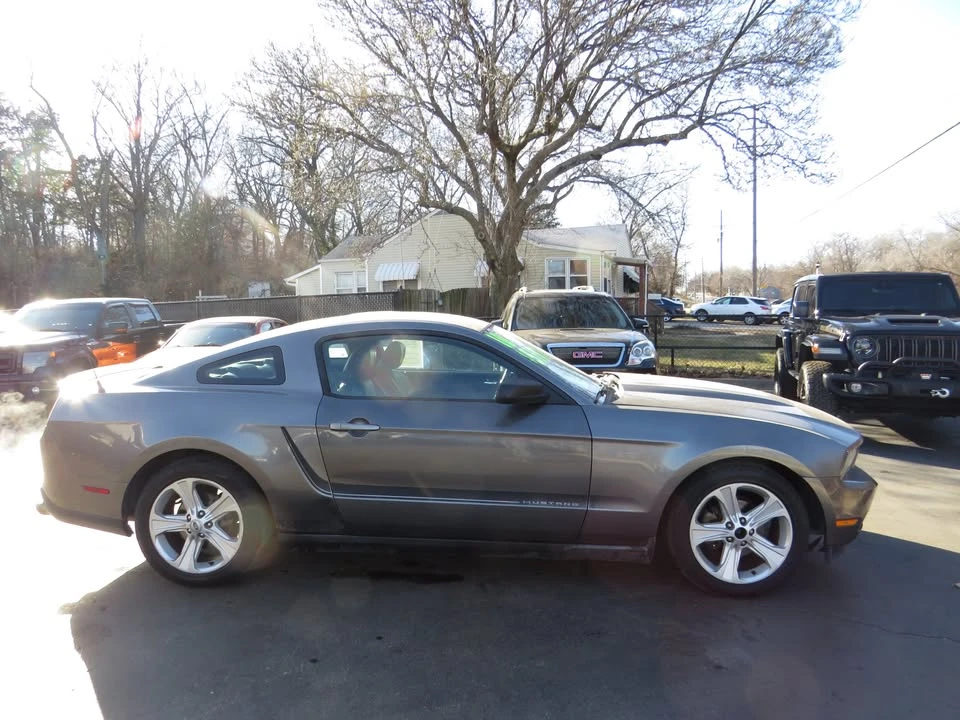 2010 Ford S197 Mustang - Image 5 of 17