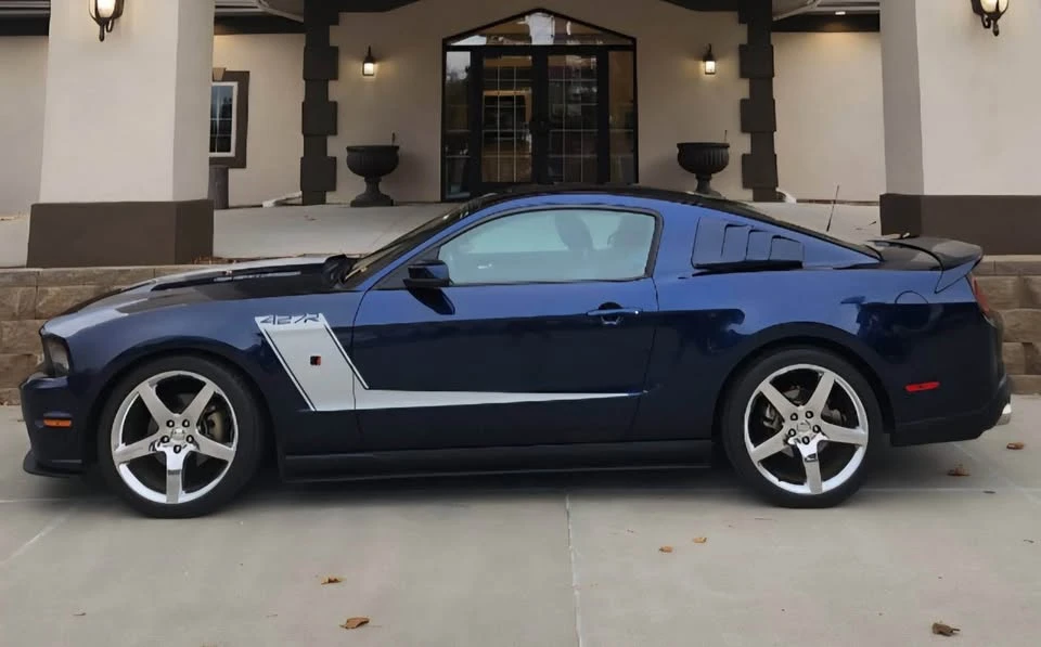 2010 Ford S197 Mustang - Image 3 of 5