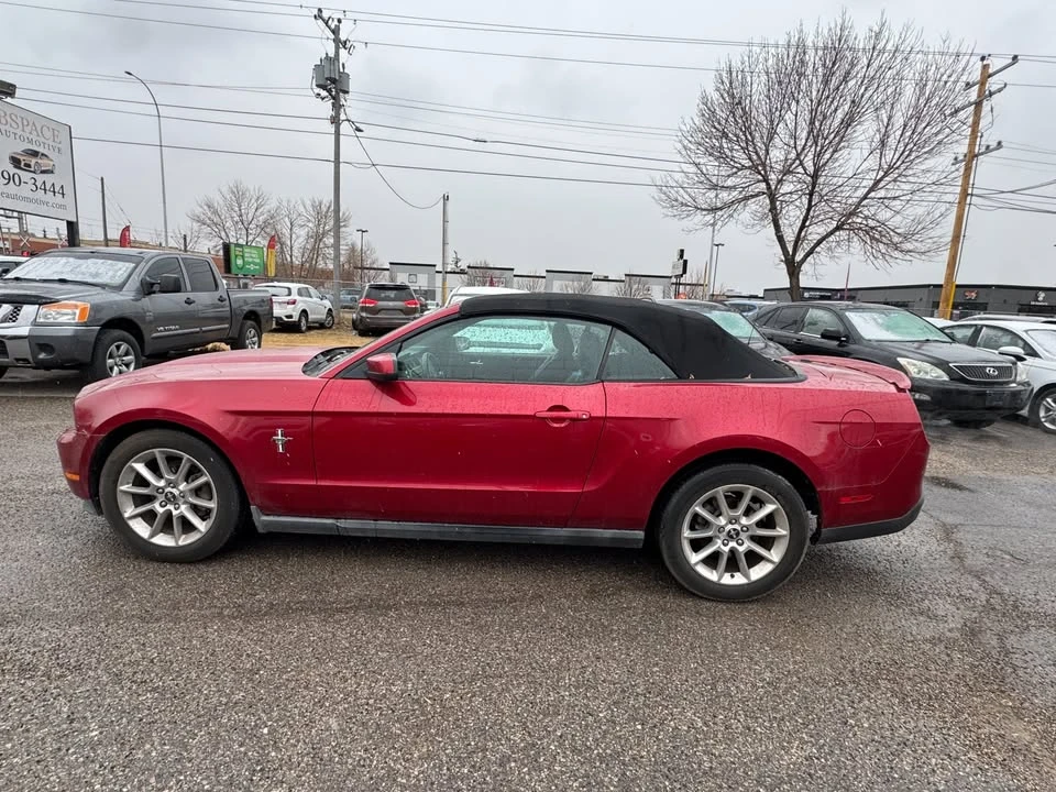 2010 Ford S197 Mustang - Image 2 of 13