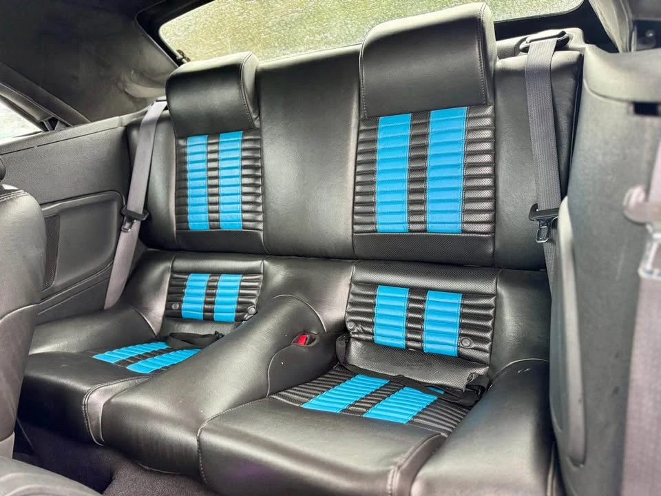 2010 Ford S197 Mustang - Image 13 of 16