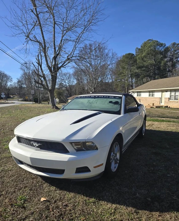 2010 Ford S197 Mustang - Image 3 of 14