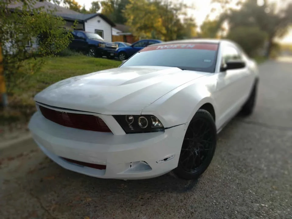 2010 Ford S197 Mustang - Image 15 of 17