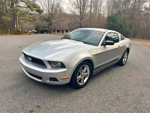 2010 Ford Mustang Coupe