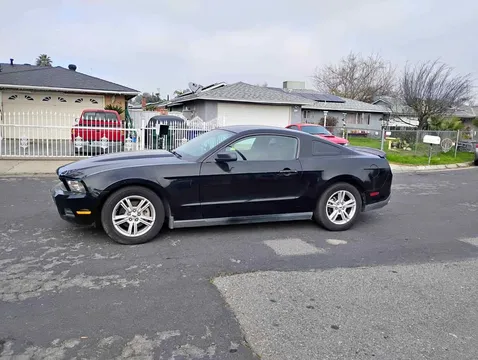 2010 Ford Mustang Coupe