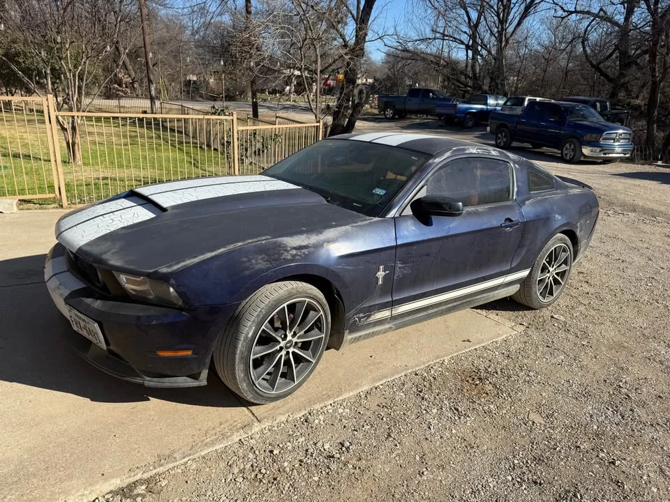 2010 Ford S197 Mustang - Image 5 of 9
