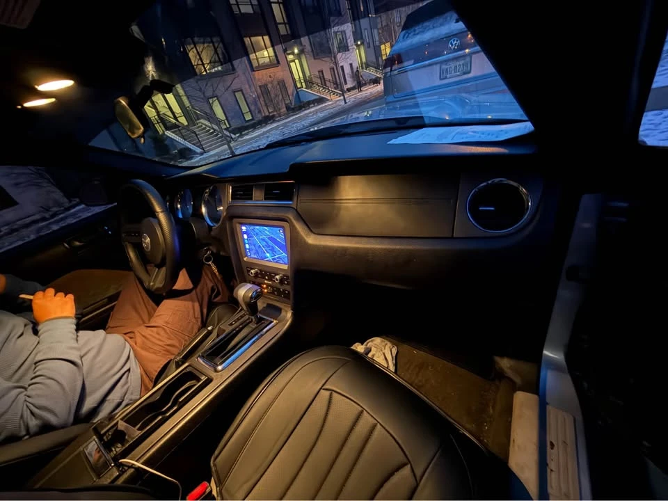 2010 Ford S197 Mustang - Image 5 of 8