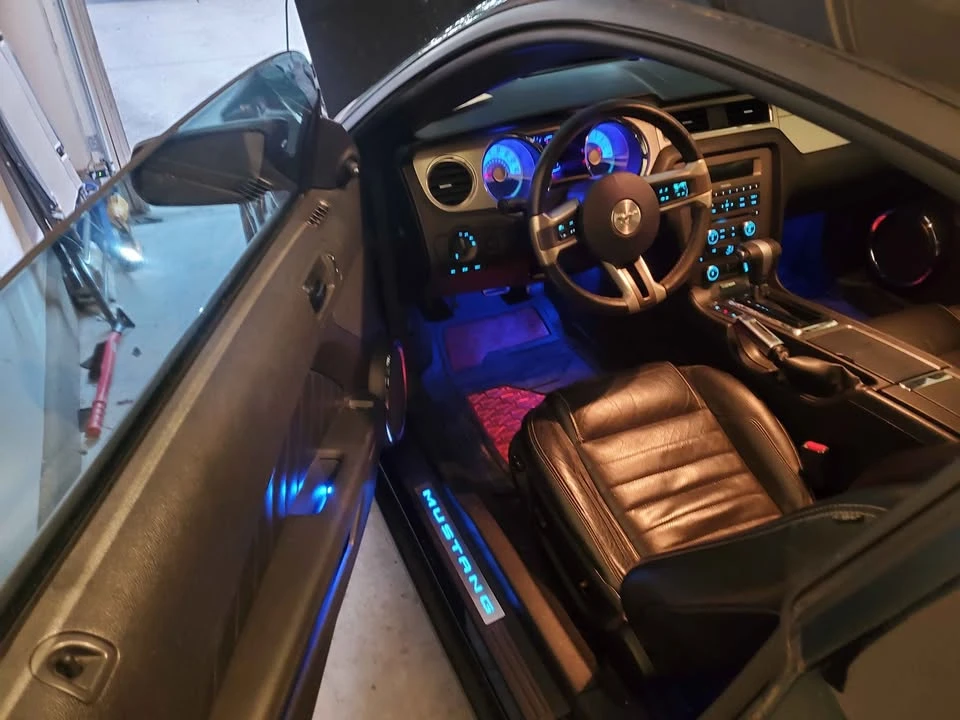 2010 Ford S197 Mustang - Image 7 of 7