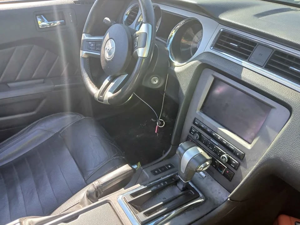 2010 Ford S197 Mustang - Image 7 of 7